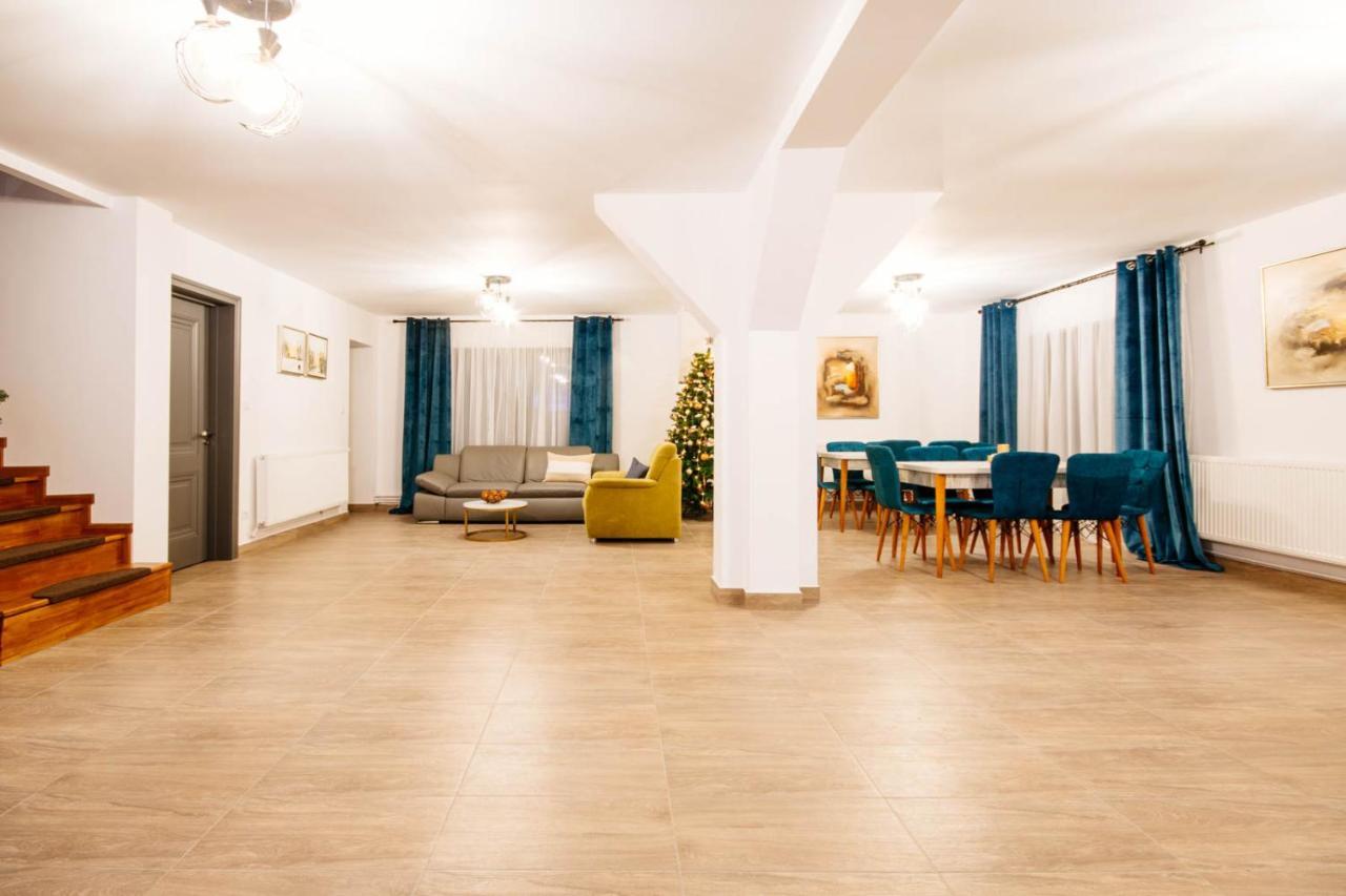 Roua Bucovinei Villa Sadova  Luaran gambar