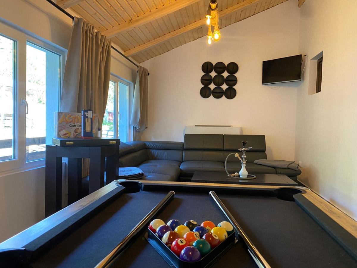 Roua Bucovinei Villa Sadova  Luaran gambar